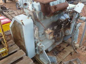 Dorman 4LD diesel engine - picture2' - Click to enlarge