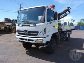 Hino GT - picture1' - Click to enlarge