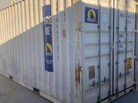 20' High Cube, Container No: RWTU 9641037, Cargo Worthy, Built In July 2006, No Viewing Available,*S - picture1' - Click to enlarge