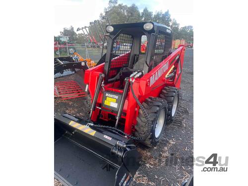 caption DEMO Manitou 1050R Skid Steer