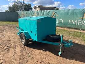 ENCLOSED TRAILER 6x4 WITH HONDA EX5500 GENERATOR - picture8' - Click to enlarge