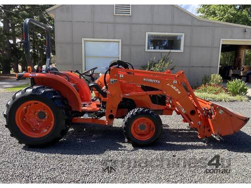 2016 Kubota MX 5100 HD 4x4 Tractor with LA 854