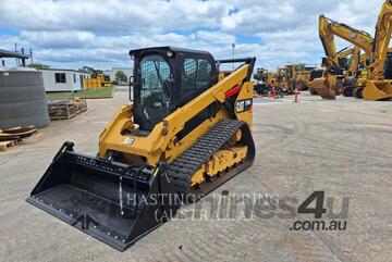 CAT 299D2 Compact Track Loader CAT 299D2 Compact Track Loader