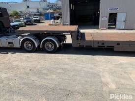 2017 Vawdrey VBS30D Tri Axle Extendable Drop Deck Trailer - picture2' - Click to enlarge