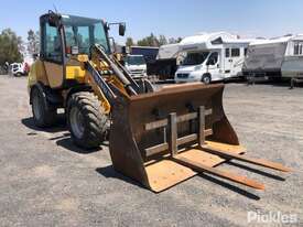 2005 Volvo L20B-P Articulated Wheel Loader - picture0' - Click to enlarge