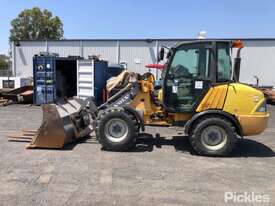 2005 Volvo L20B-P Articulated Wheel Loader - picture2' - Click to enlarge