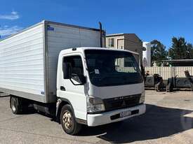 Mitsubishi Canter 4,0T - picture0' - Click to enlarge