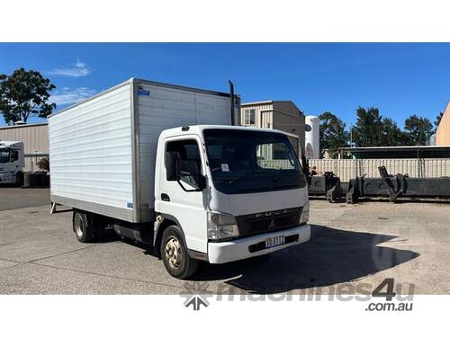 Mitsubishi Canter 4,0T