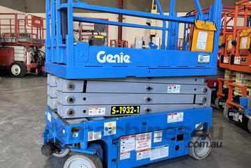 2018 Genie GS1932 Electric Scissor Lift