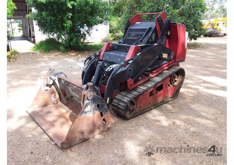 caption Toro mini loader