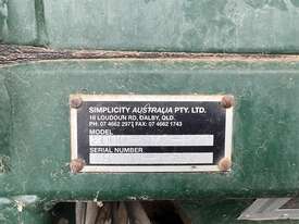 SIMPLICITY FM2 2000 AIR SEEDER - picture2' - Click to enlarge