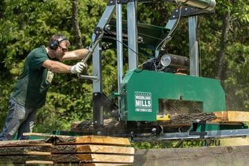 Woodland Mills Portable Sawmill: Woodlander HM136MAX - 3.1M Buyers Choice Award Winner!