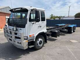 2010 Nissan UD PKC37A Cab Chassis Day Cab - picture1' - Click to enlarge