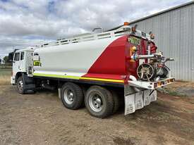 2011 IVECO ACCO WATER TRUCK - picture2' - Click to enlarge