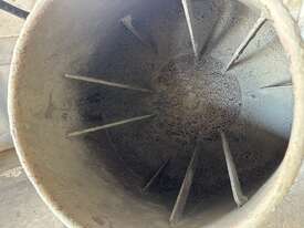 Easy Mix Cement Mixer - picture1' - Click to enlarge