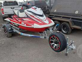 Yamaha GP1800 - picture0' - Click to enlarge