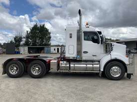 2021 Kenworth T610SAR - picture0' - Click to enlarge