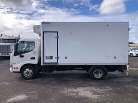 2021 Hino 300 616 Refrigerated Pantech - picture2' - Click to enlarge