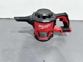 Milwaukee cordless compact vac - picture1' - Click to enlarge