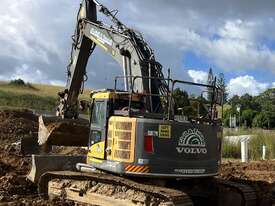 Volvo Excavator - picture0' - Click to enlarge