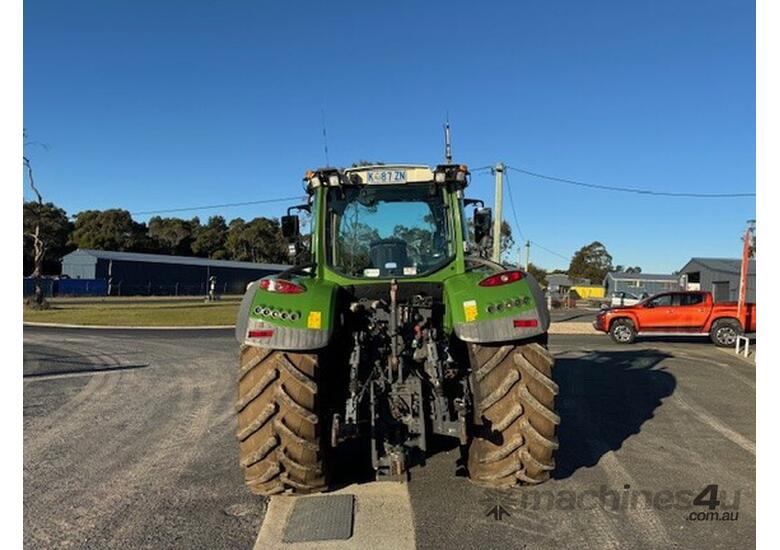 caption 2019 Fendt 718 Power Plus Row Crop Tractors