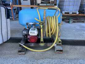 400 Litre Spray Unit - picture0' - Click to enlarge