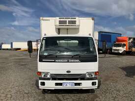 2006 Nissan UD MK175 Refrigerated Pantech - picture0' - Click to enlarge