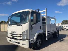 2016 Isuzu FRR 107-210 Table Top - picture1' - Click to enlarge