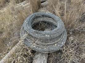 FENCING OLD BARB WIRE - picture1' - Click to enlarge