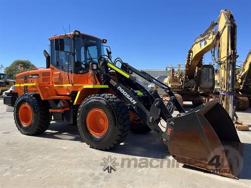 Doosan DL250TC