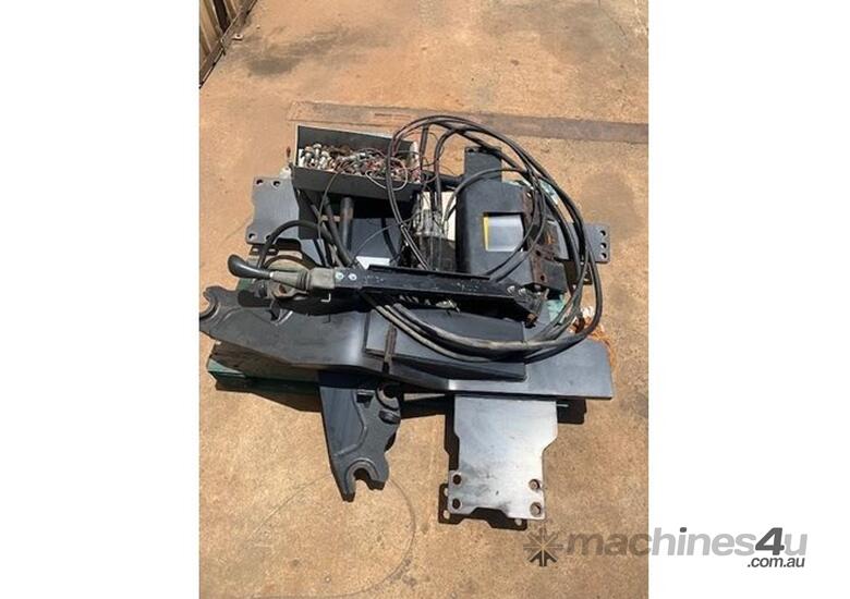 caption 2007 New Holland AP41 PLUS Front End Loader - AUS Hitch