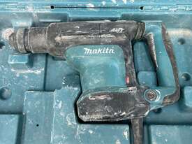 Makita HR3210C Rotary Hammer - picture2' - Click to enlarge