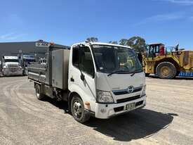 2014 Hino 300 916 Hybrid (4x2) Tipper W/Crane (Ex-Council) - picture2' - Click to enlarge