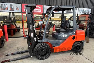 Toyota 2016 Toyota 8FG30 3.0 Tonne LPG forklift