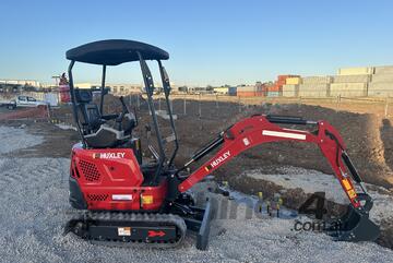 HUXLEY   2 Ton Excavator