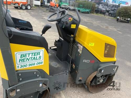 Wacker Neuson RD12 Roller Compactor