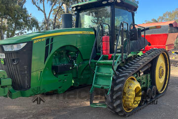 John Deere 8370RT Tracked Tractor John Deere 8370RT Tracked Tractor