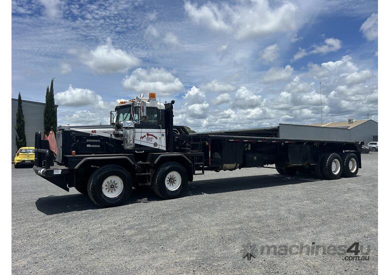 caption 1991 Kenworth C500 400