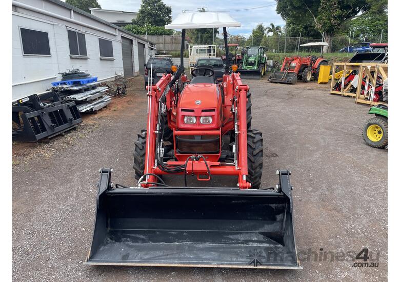 caption Kioti EX5810 tractor & loader