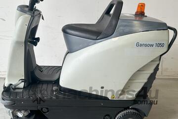 IPC   Gansow rider sweeper