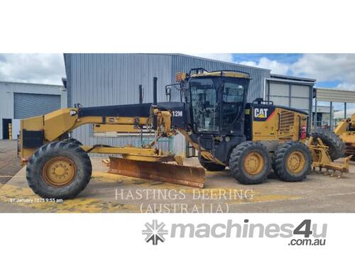caption CAT 12M Motor Graders