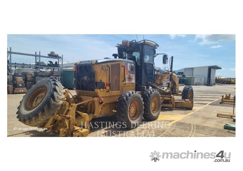 caption CAT 12M Motor Graders
