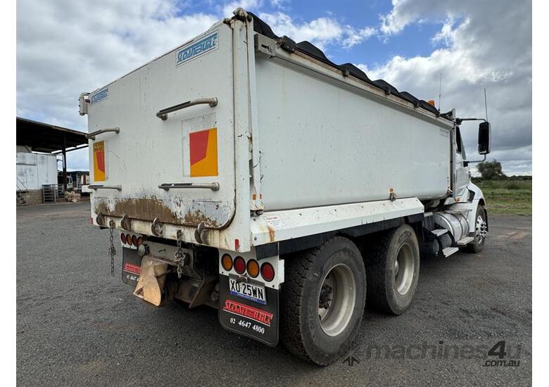 caption 2014 CATERPILLAR CT 610 RIGID TIPPER