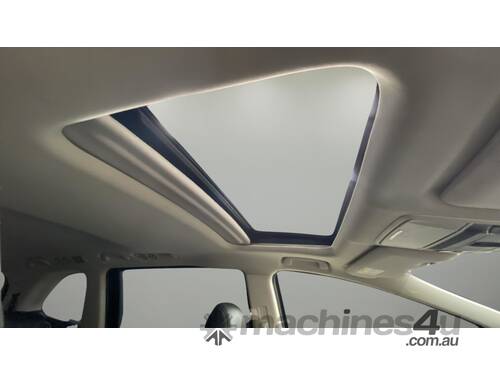 caption 2015 Honda Odyssey VTi-L Wagon Petrol (Auto)