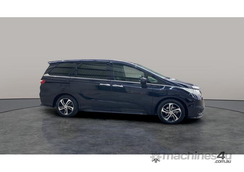 caption 2015 Honda Odyssey VTi-L Wagon Petrol (Auto)
