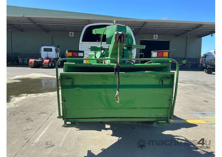 caption 2007 Bandit 254 Single Axle Wood Chipper