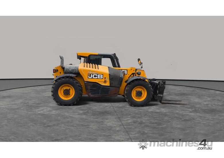 caption 2018 JCB 527-58 AG Diesel Telehandler