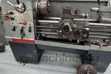 Colchester Triumph 2000 Gap Bed Lathe