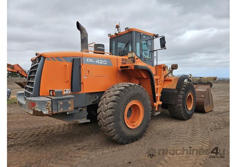 caption 2018 Doosan dl420