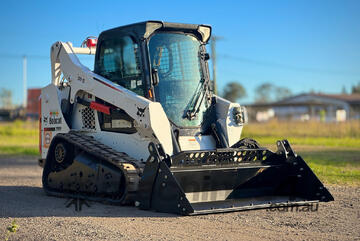 Bobcat   T590 Skid Steer Loader